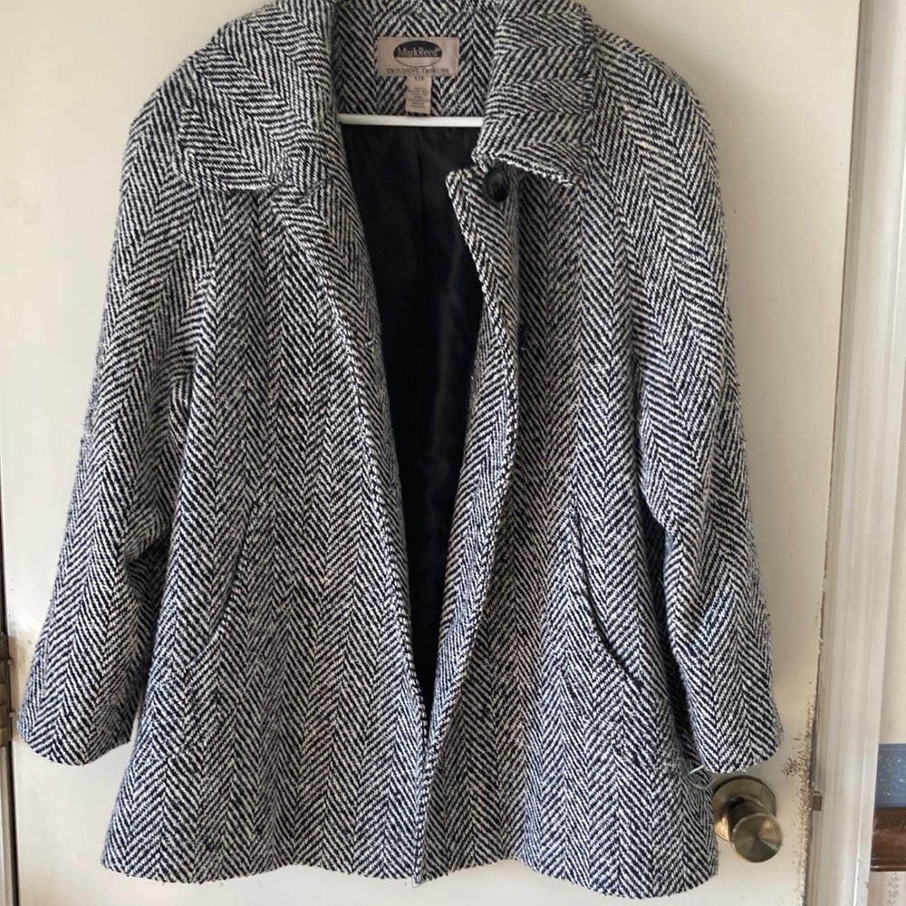 Mark Reed Exclusive fashion coat.